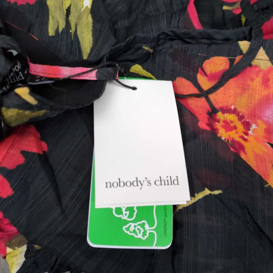 NOBODY'S CHILD MARTI MINI DRESS IN BLACK FLORAL PRINT – UK 14
