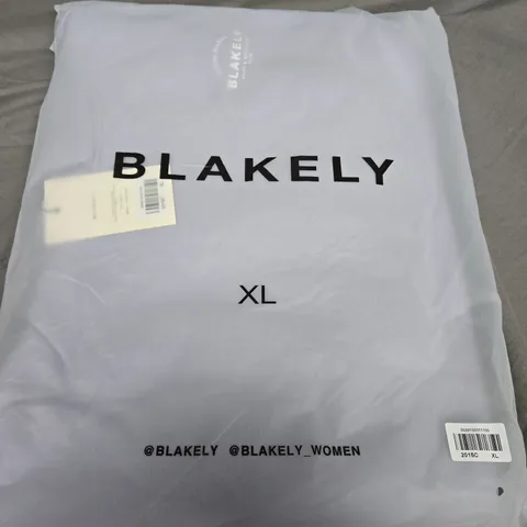 BLAKELY HOODIE SIZE XL 