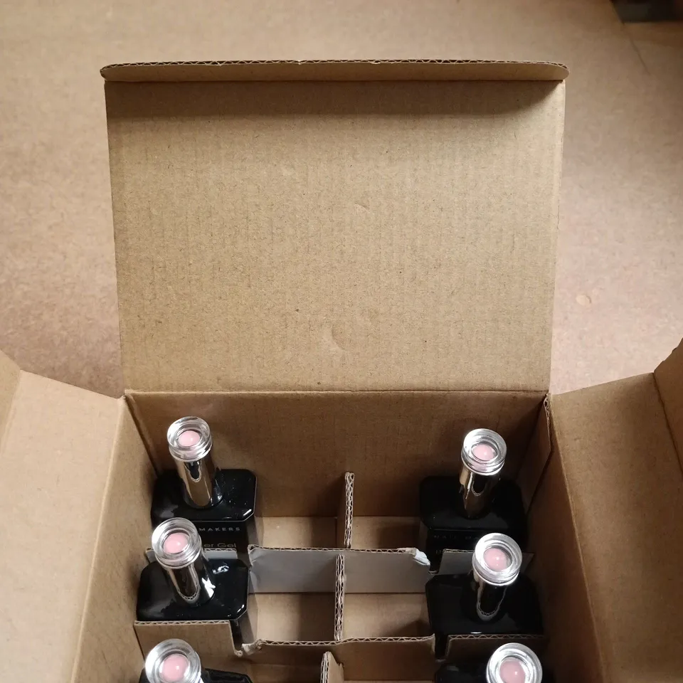 TOTE OF 6 BOXES OF NAIL MAKERS BUILDER GELS APPROXIMATELY 6 PER BOX 