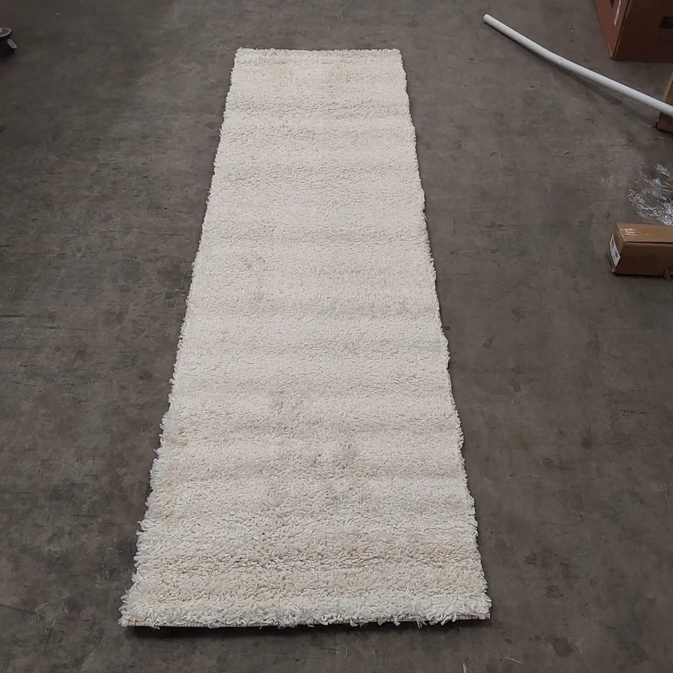 BRAND NEW BAGGED PACO HOME TRIP RUG - 250 x 70cm