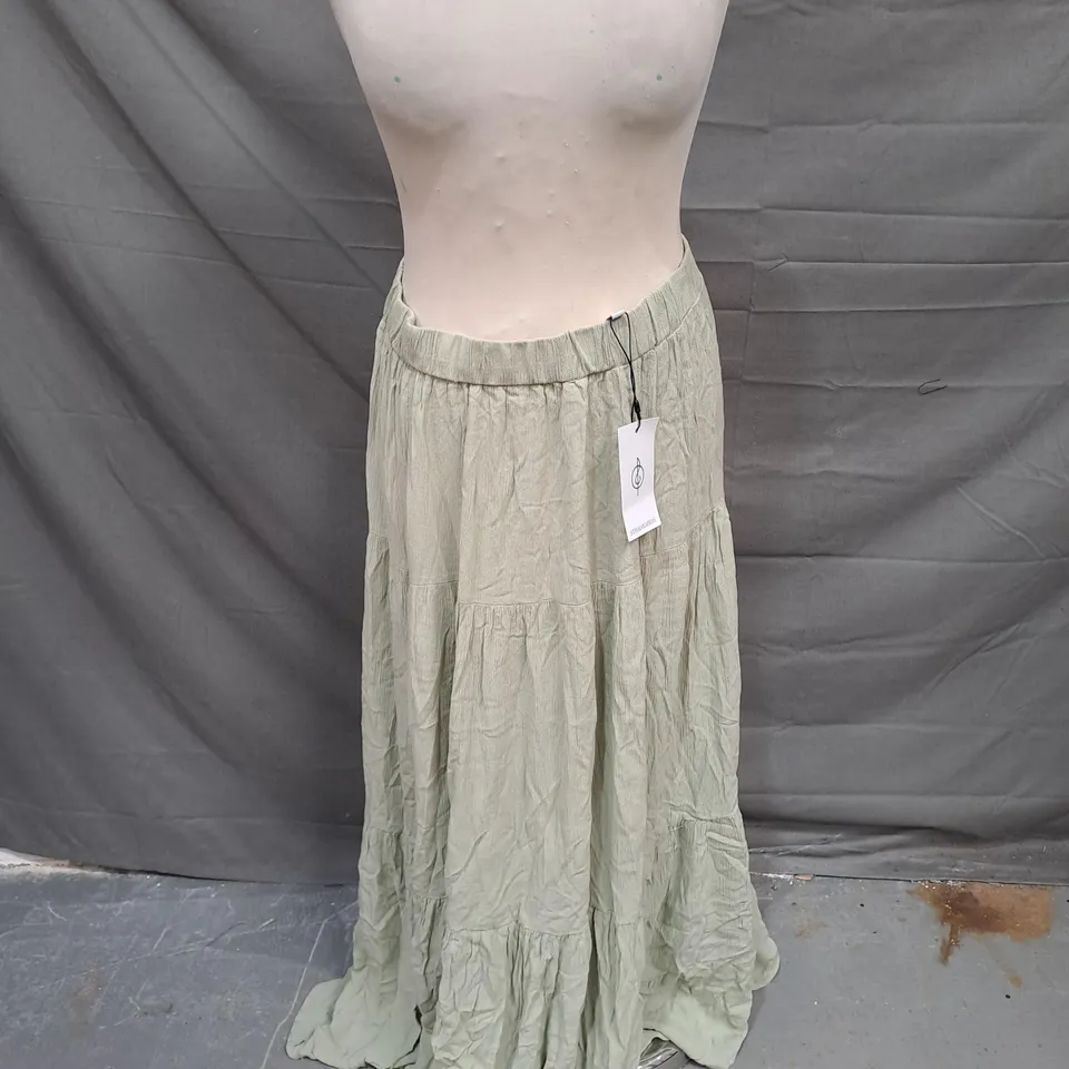 STRADIVARIUS CREPE TIERED MAXI SKIRT IN SAGE SIZE M