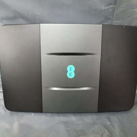 EE SMART HUB 