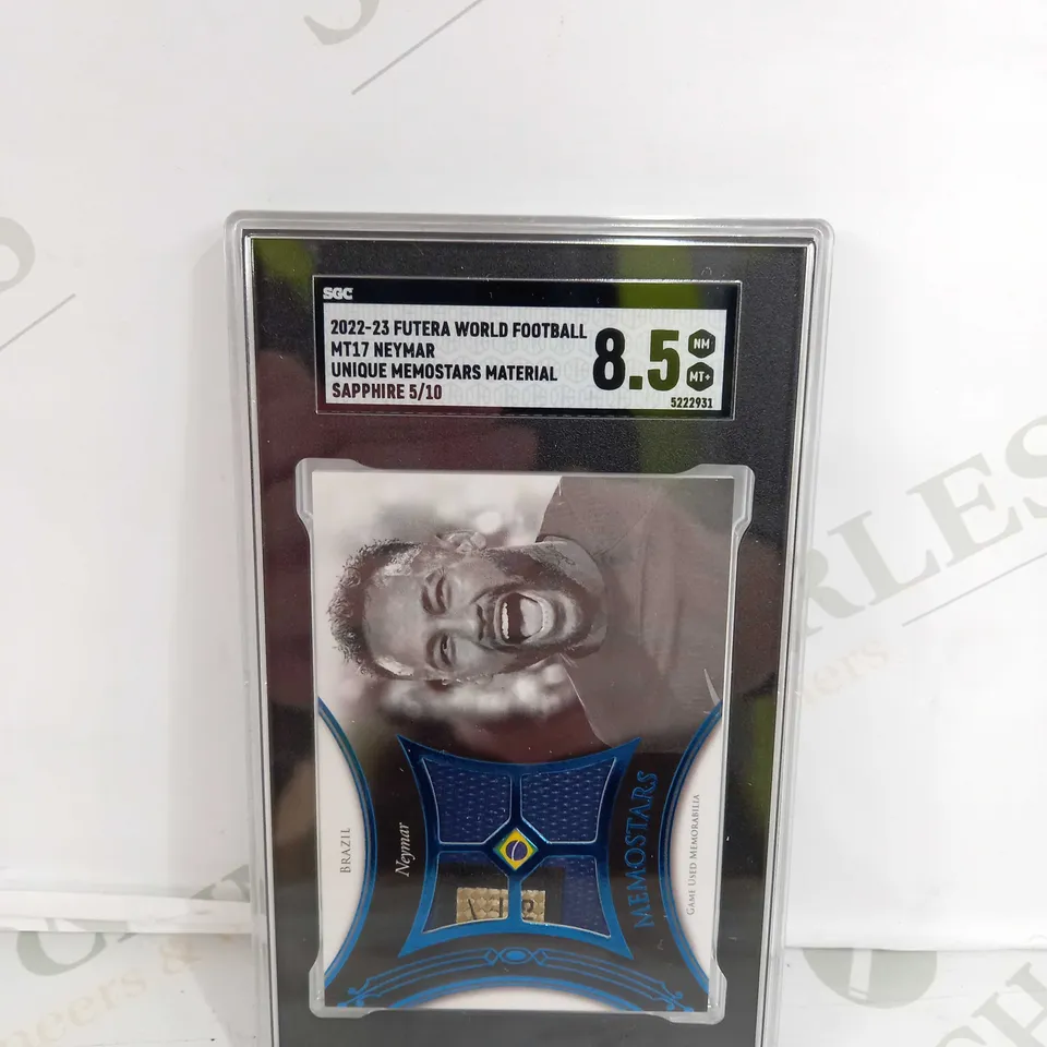 SGC 2022-23 FUTERA WORLD FOOTBALL MT17 NEYMAR UIQUE MEMOSTARS MATERIAL SAPPHIRE 5/10 - 8.5