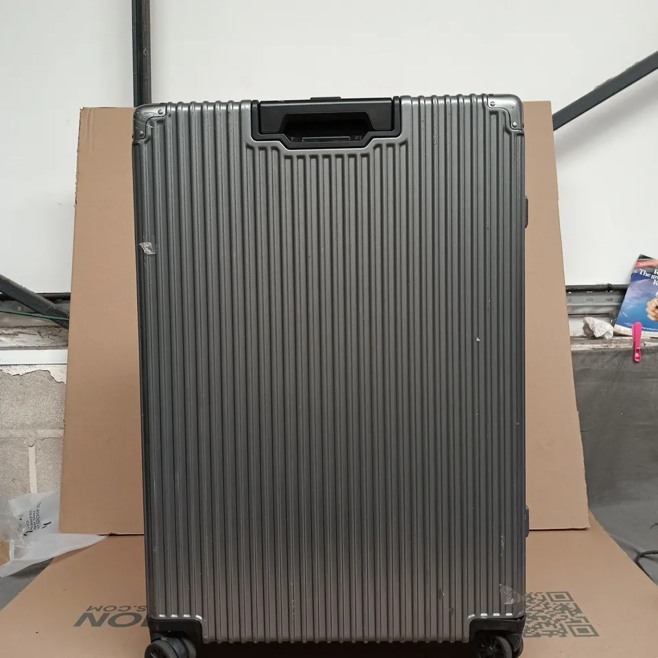 GUN METAL SUITCASE ON WHEELS WITH SIDE HANDLE