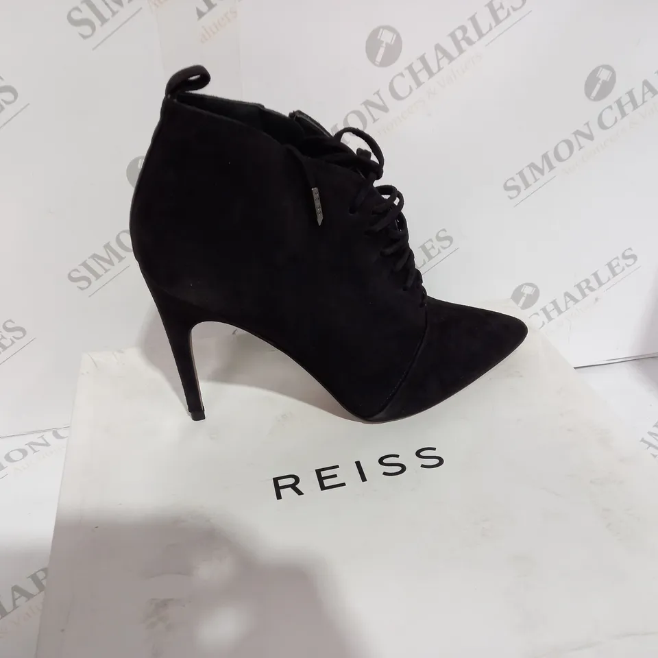 BOXED REISS SUEDE CHOCOLATE BOOT HEELS - SIZE 6
