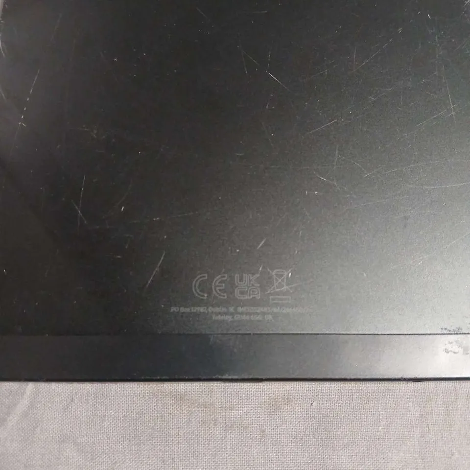 SAMSUNG TABLET – BLACK, CRACKED SCREEN