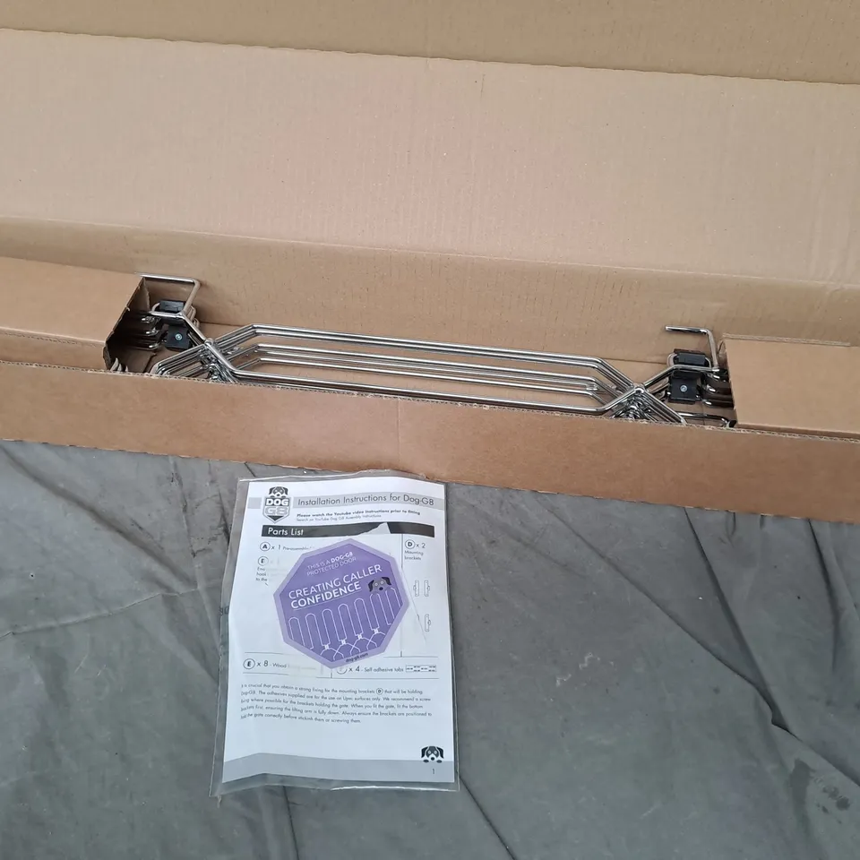 DOG G8 METAL PET SAFETY GATE 