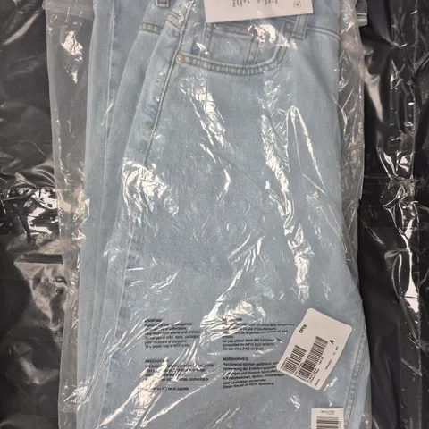 SELECTED HAZEL HIGH WAIST LIGHT ICE BLUE BARREL JEANS SIZE 27/32