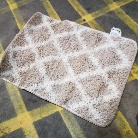 BRAND NEW PACO HOME SIDE 506 BATH MAT IN BEIGE - 40×55CM