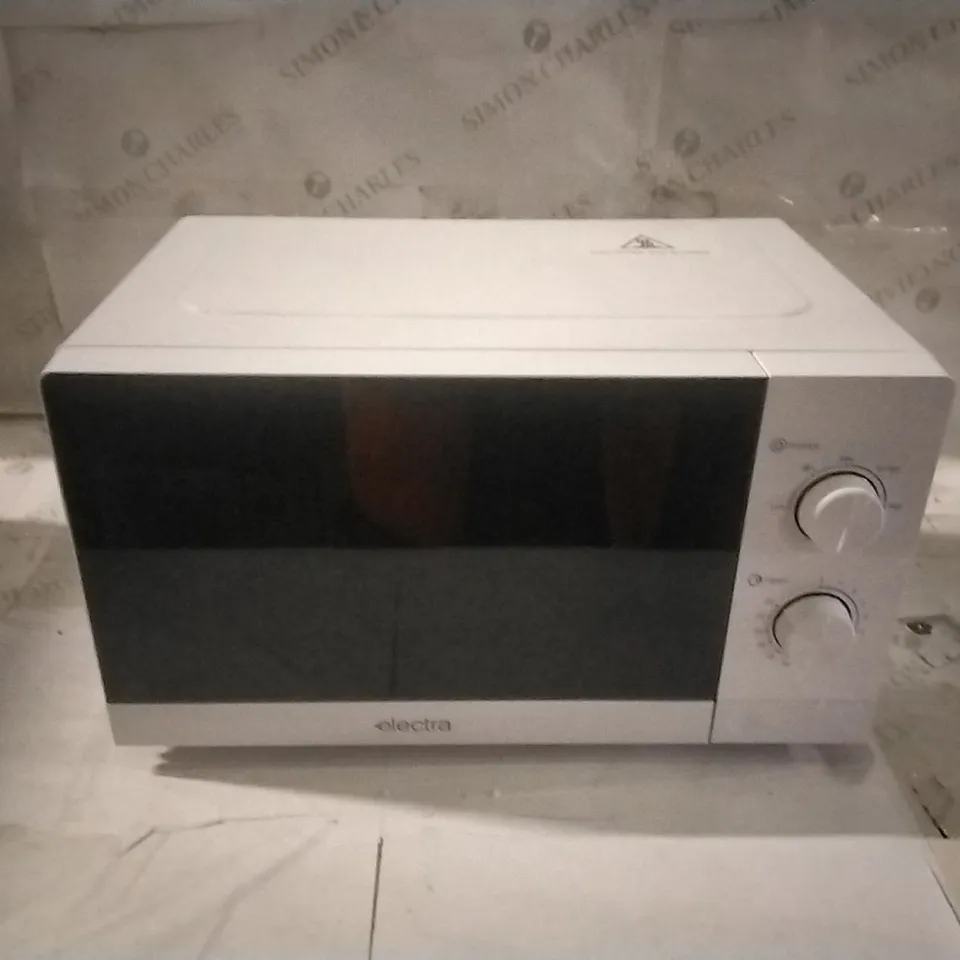 BOXED ELECTRA MICROWAVE OVEN 