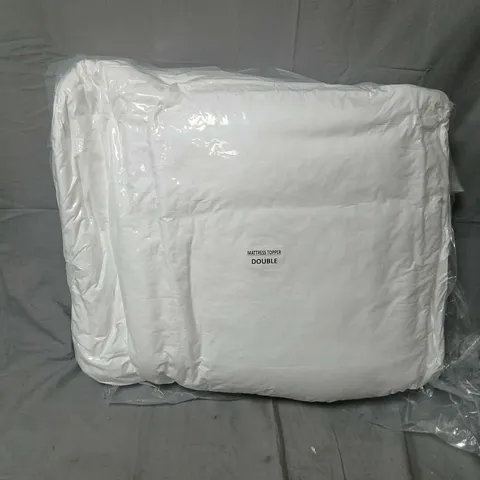 BAGGED MATTRESS TOPPER IN WHITE – DOUBLE