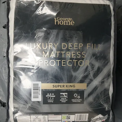LUXURY DEEP FILL MATTRESS PROTECTOR - SUPER KING
