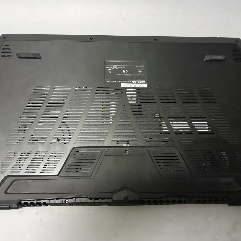 MEDION ERASER X17801 LAPTOP 