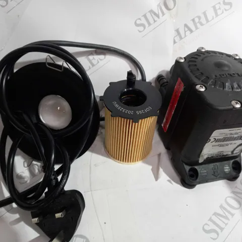 LOT OF ASSORTED ITEMS TO INCLUDE LED LAMP , FILTERS , AND PUMP