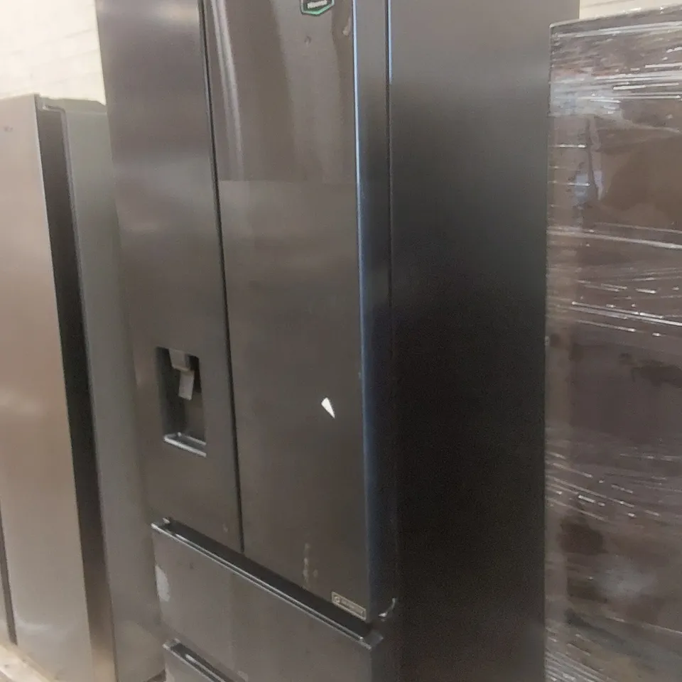 HISENSE PUREFLAT SLIM RF632N4WFE FRIDGE FREEZER - BLACK STAINLESS STEEL