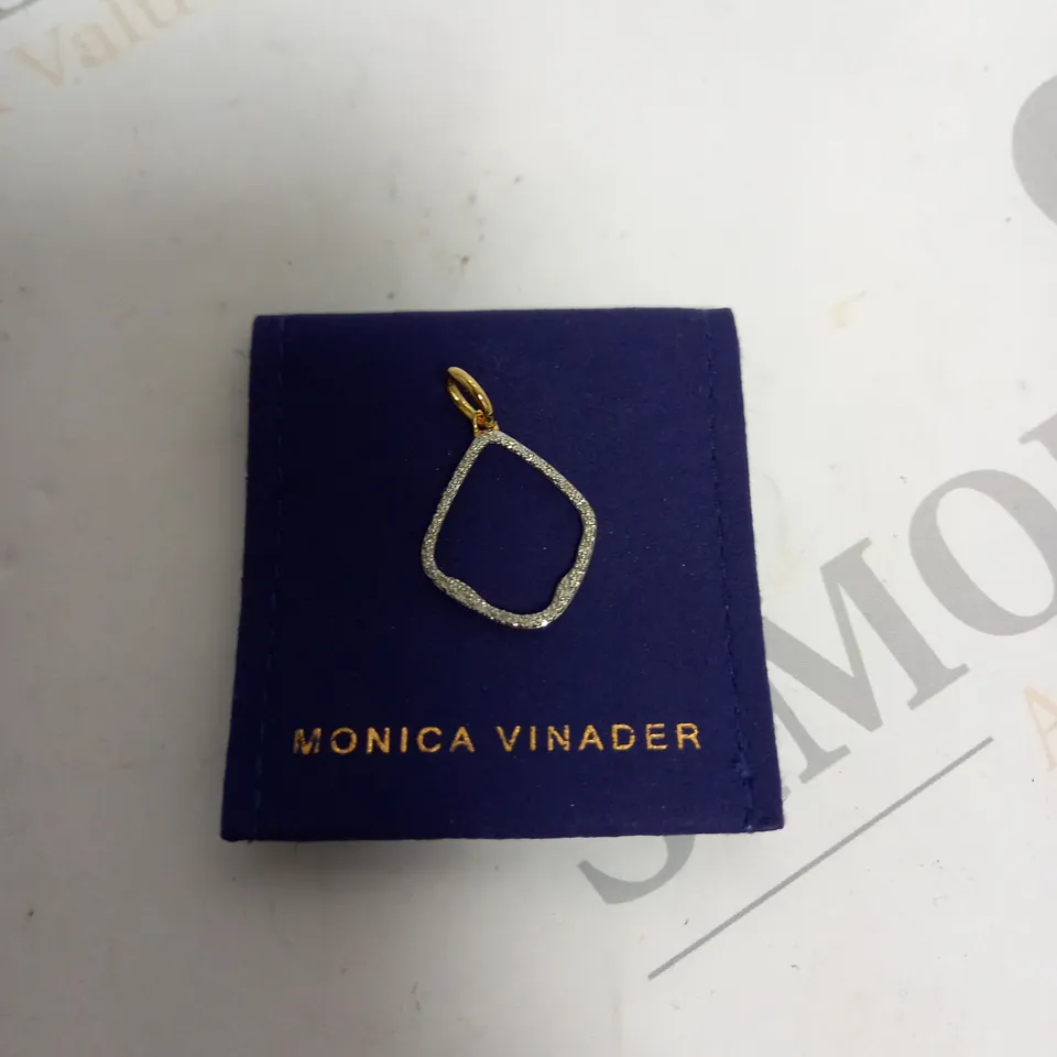 BOXED MONICA VINADER DROP PENDANT 