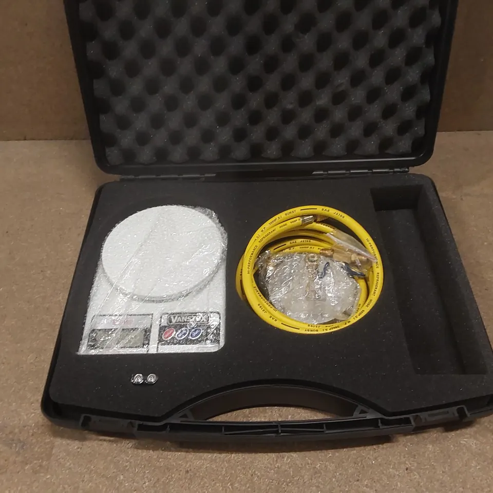 VANSTOX HYDROCARBON CHARGING KIT