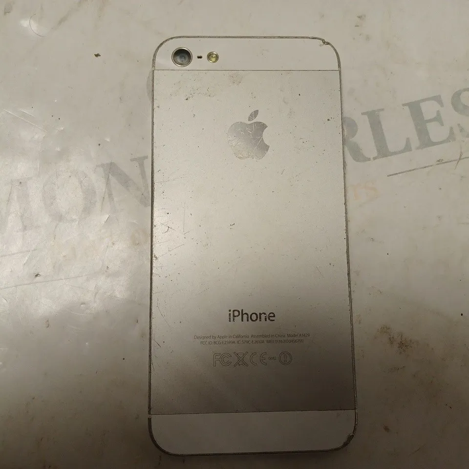 APPLE IPHONE 5 (A1429) SMARTPHONE 