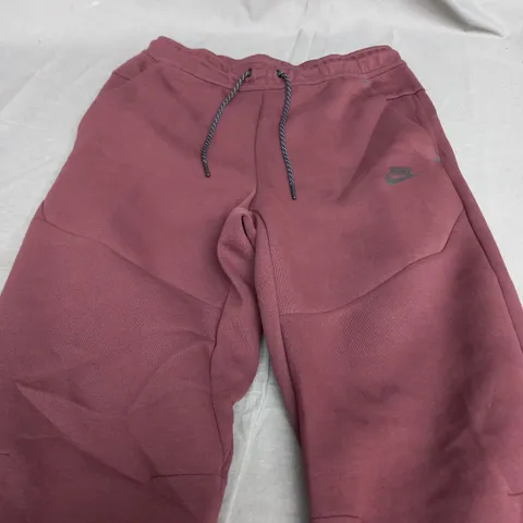 NIKE TECH FEELCE TRACKSUIT PANTS - DARK BURGUNDY - SMALL