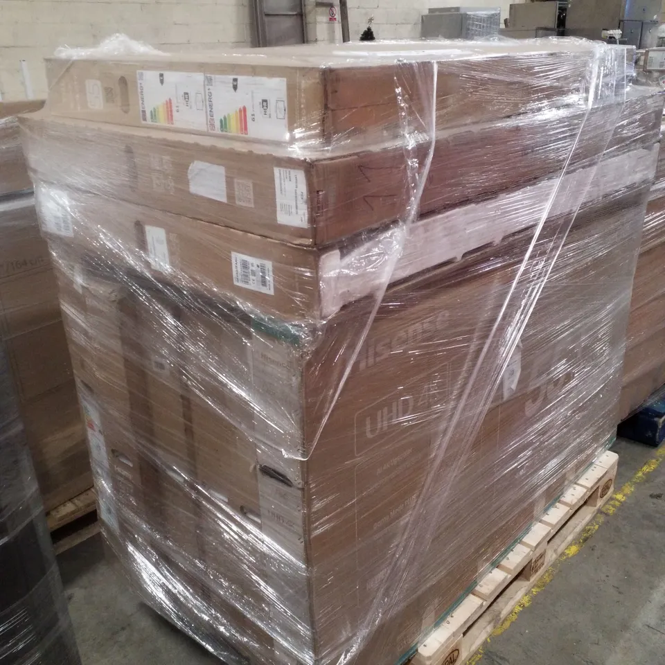 PALLET CONTAINING 9 DAMAGED TVS