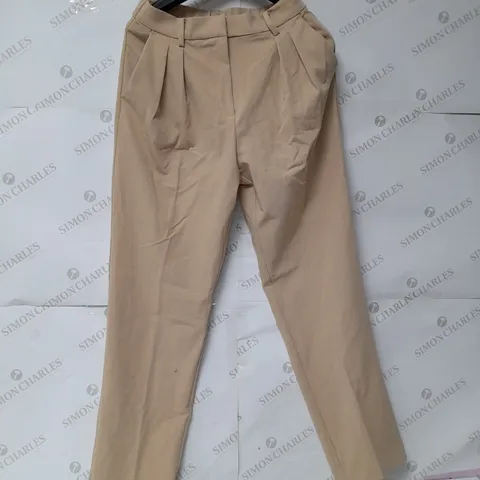 H&M PLEATED TROUSER WITH ELASTICATED WAISTBAND IN BEIGE SIZE 10