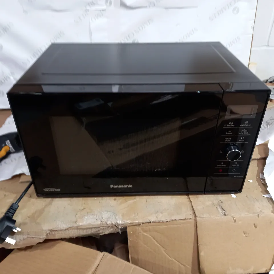PANASONIC INVERTER MICROWAVE OVEN - BLACK