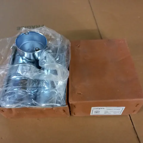 SET OF 10 MET PRO CONDUIT FITTINGS TYPE 4 K/0 LOOP IN BOX
