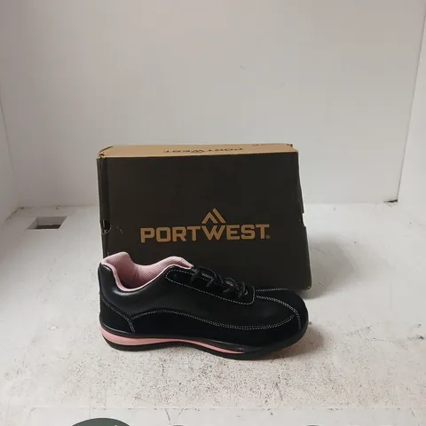 PORTWEST FW39 LADIES SAFETY TRAINER – UK 5, BLACK WITH PINK TRIM
