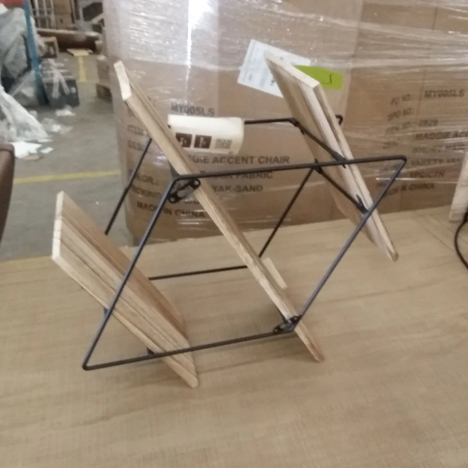 LORENZA DIAMOND SHELF