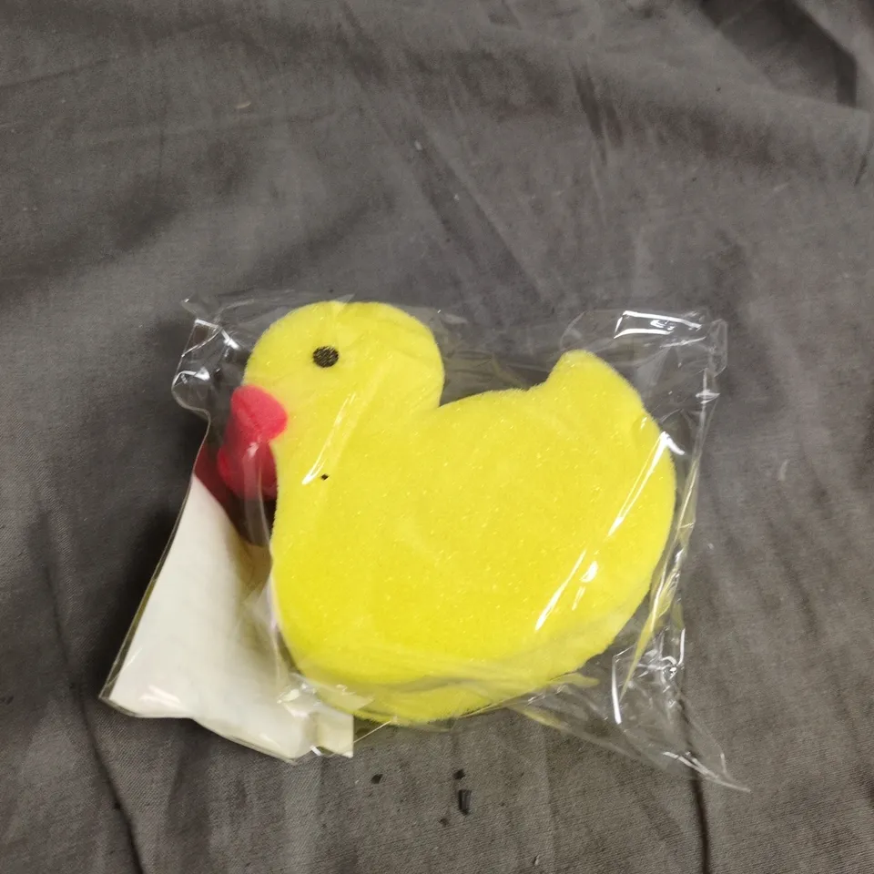 BOX OF APPROXIMATELY 200 BATHTIME DUCK SPONGES