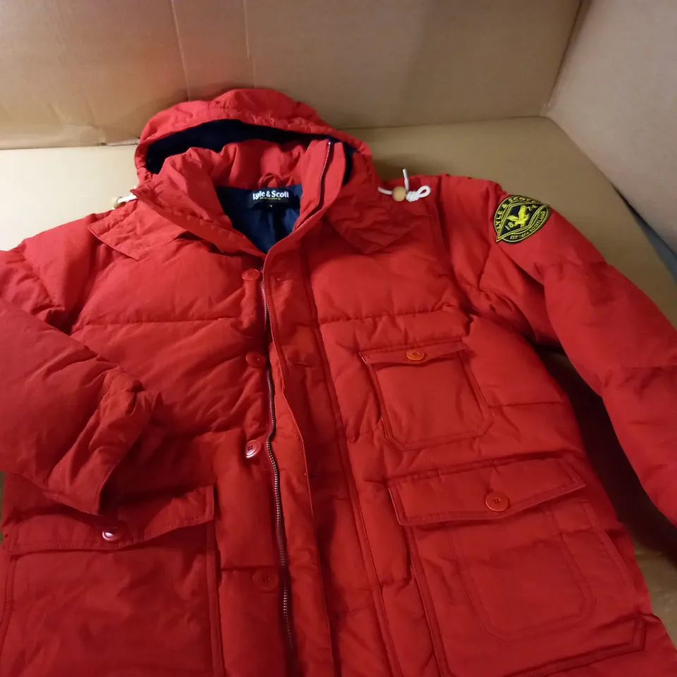 LYLE & SCOTT RED PADDED COAT - M