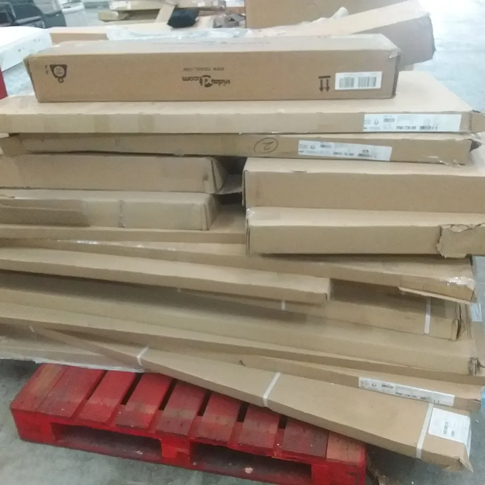 PALLET OF ASSORTED FLAT PACK FURNITURE ITEMS