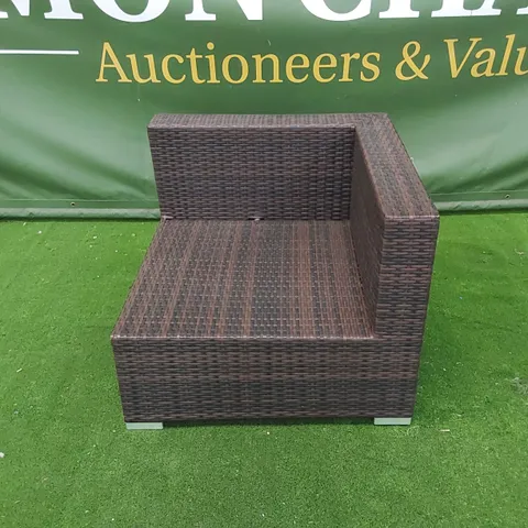 DESIGNER CHOCOLATE MIX RATTAN GARDEN/PATIO CORNER SOFA PIECE