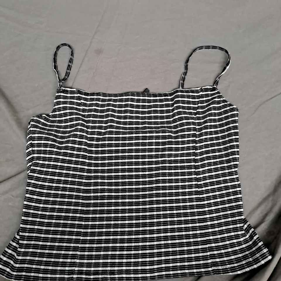 MOTEL TOTORI TOP IN CRINKLE CHECK BLACK/WHITE - MEDIUM