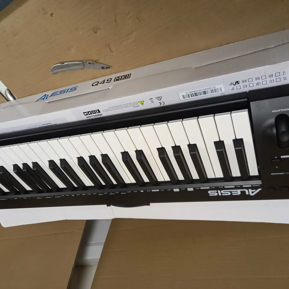 49 KEY USB MIDI KEYBOARD CONTROLLER 
