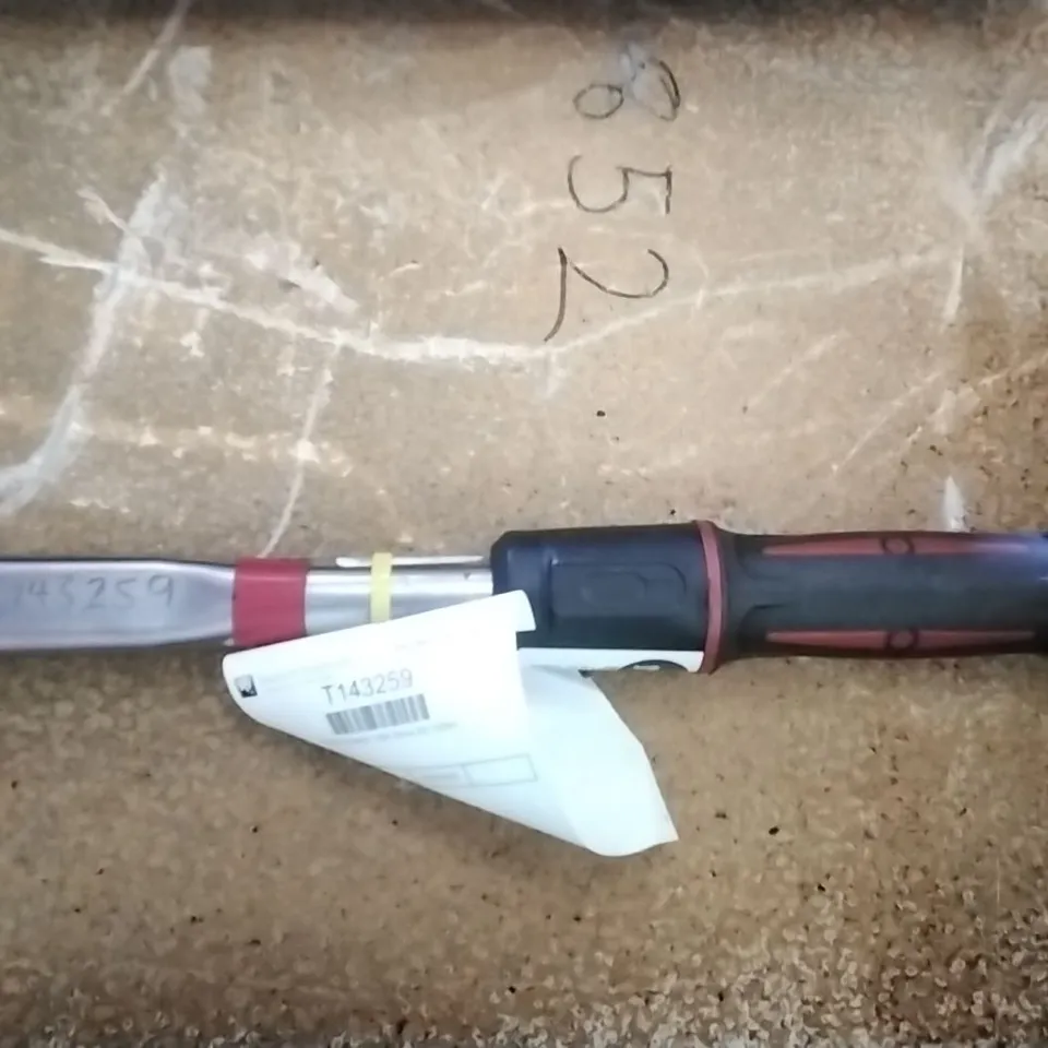 TORQUE WRENCH 1/2" DRIVE 20-100NM