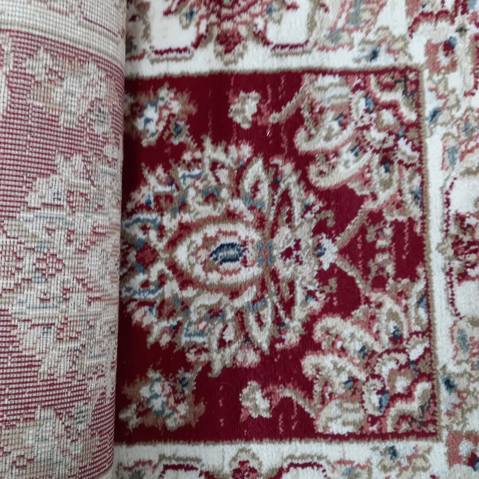 TAPISO LET'S COLORADO COLLECTION ZEKE RED RUG CLASSIC DESIGN 60 X 100CM