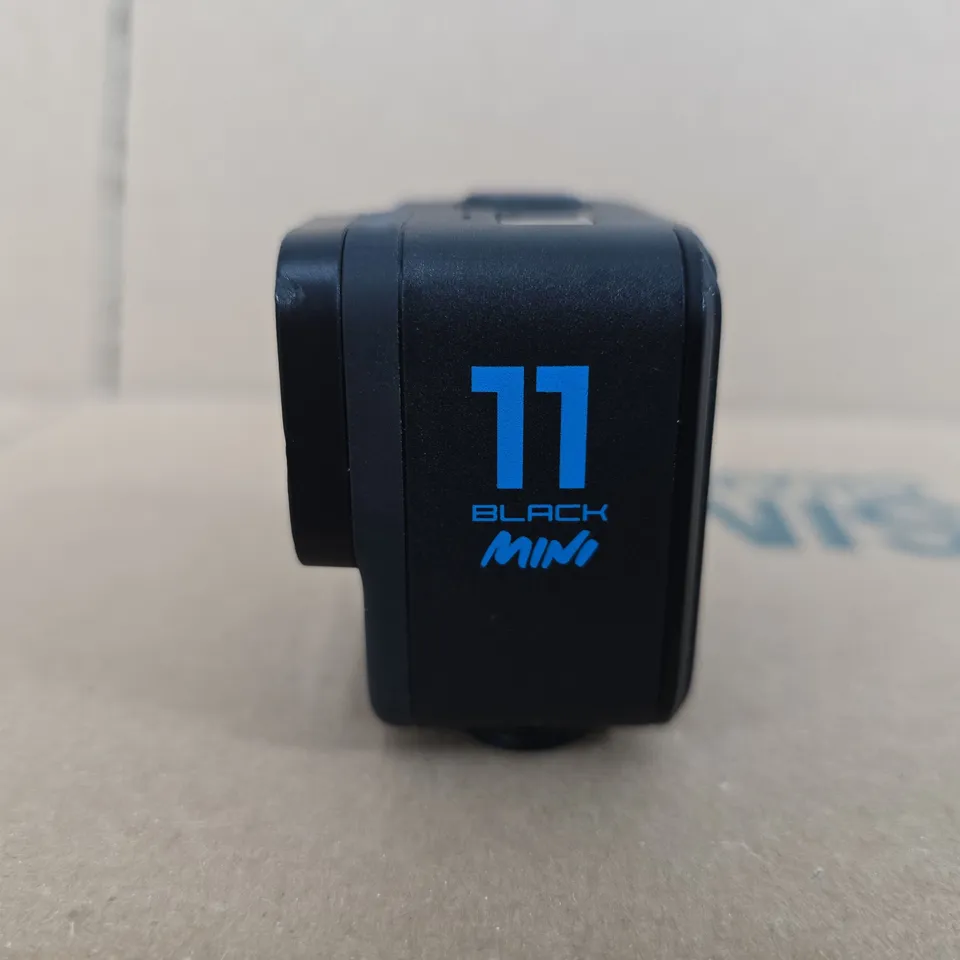 GOPRO HERO11 BLACK MINI ACTION CAMERA 