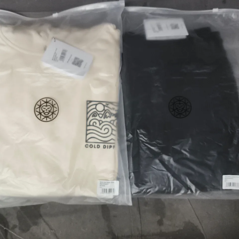 BOX OF APPROXIMATELY 12 ASSORTED BRASS MONKEY CLOTHING ITEMS TO INCLUDE HOODIES AND SHORTS IN VARIOUS COLOURS AND SIZES