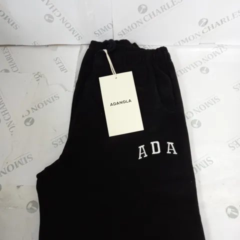 ADANOLA SWEATPANTS SIZE M