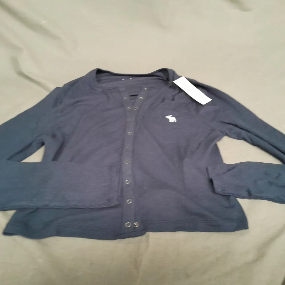 ABERCROMBIE AND FITCH NAVY CARDIGAN SIZE S