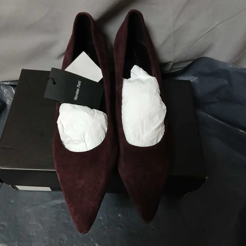 MASSIMO DUTTI BURGUNDY SUEDE POINTED-TOE PUMPS – WOMEN'S SHOES, UK 5 (EU 38)