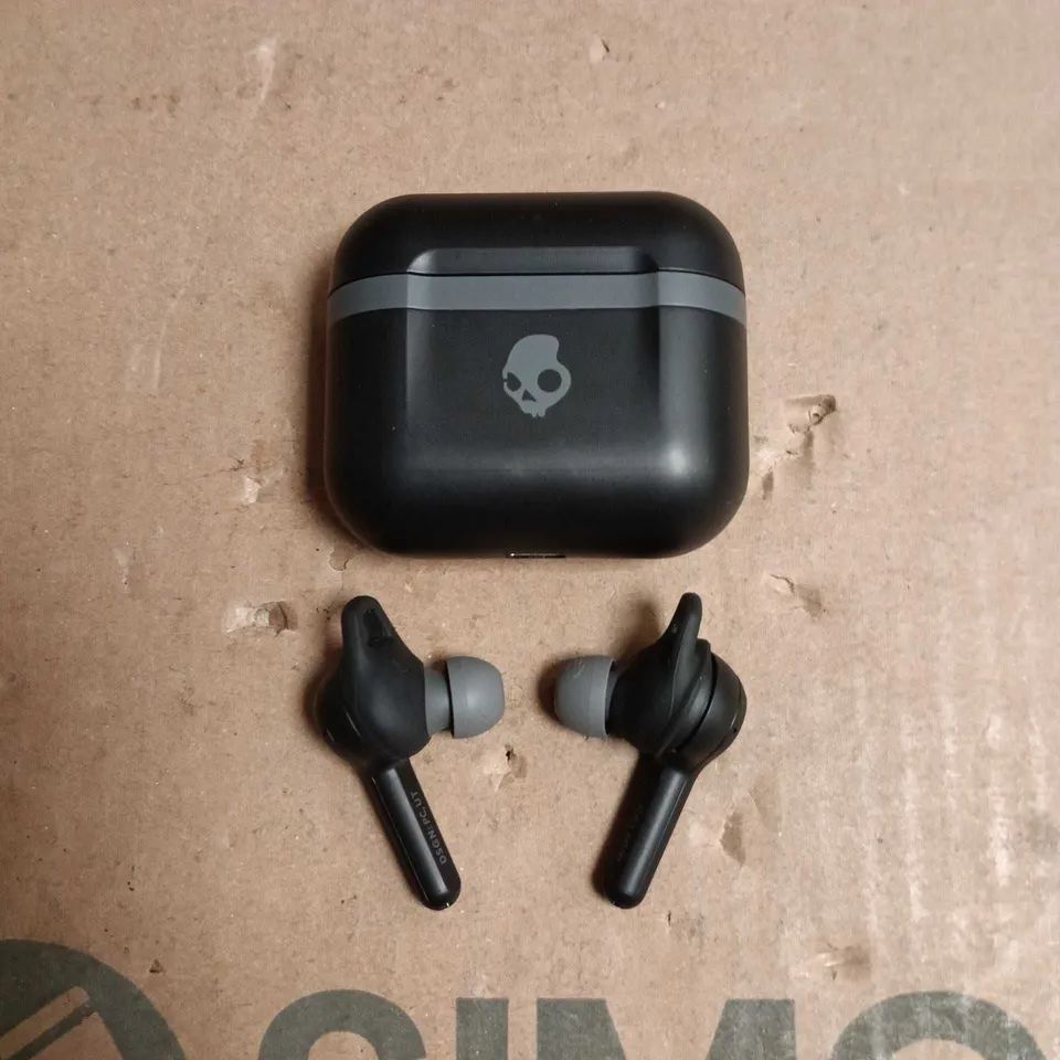 SKULLCANDY INDY EVO TRUE WIRELESS EARBUDS WITH CASE – BLACK - BOXED 