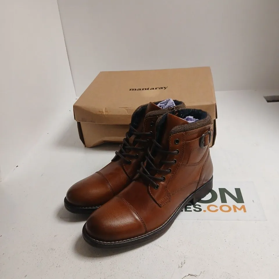 MANTARAY BROWN LEATHER BUCKLE BOOTS – MEN’S, UK 9