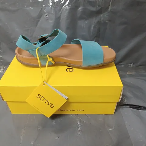 STRIVE LADIES SANDALS TEAL SIZE 6