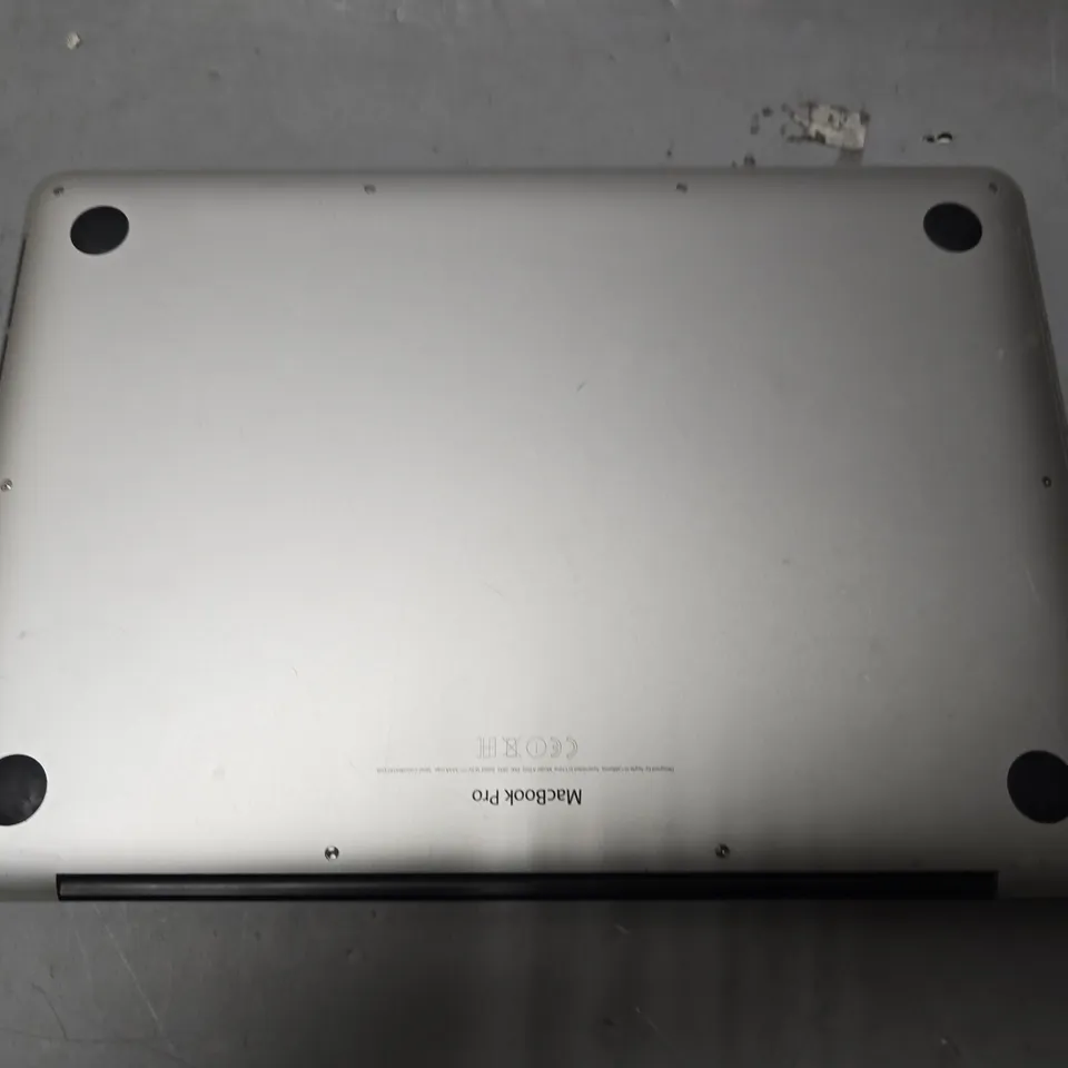 APPLE MACBOOK PRO 