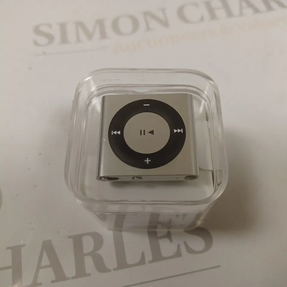 BOXED APPLE IPOD SHUFFLE 2GB