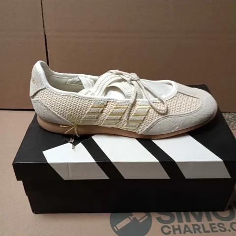 BOXED PAIR OF ADIDAS BARREDA MARY JANE TRAINERS - 6