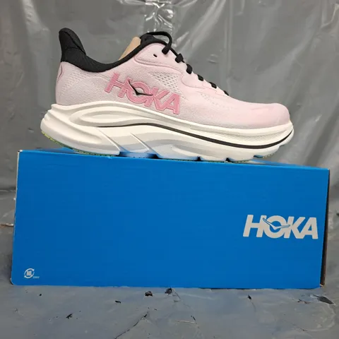 BOXED PAIR OF HOKA TRAINERS IN PINK SIZE UK 5