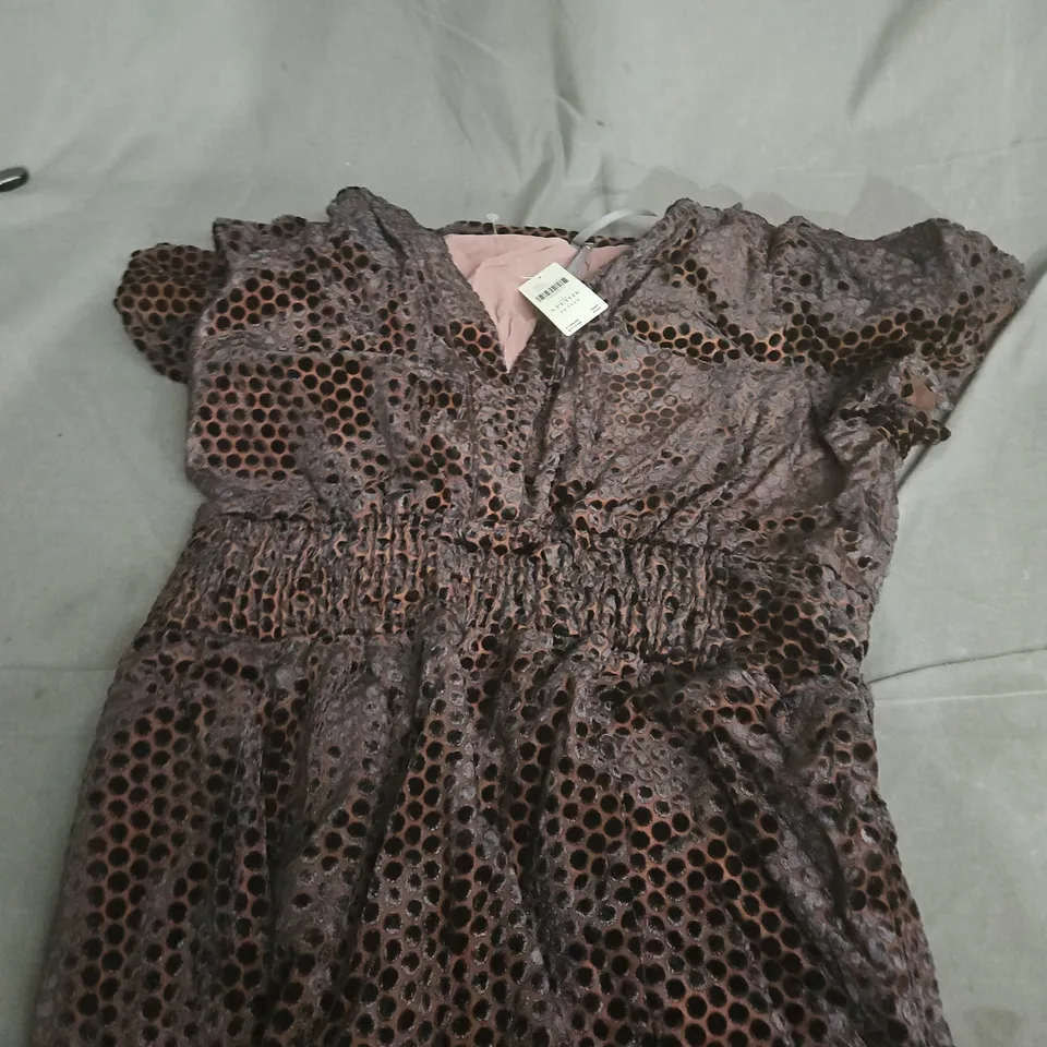 ANTHROPOLOGIE PETITES DRESS – BROWN WITH BLACK PERFORATED PATTERN, SIZE S PETITE